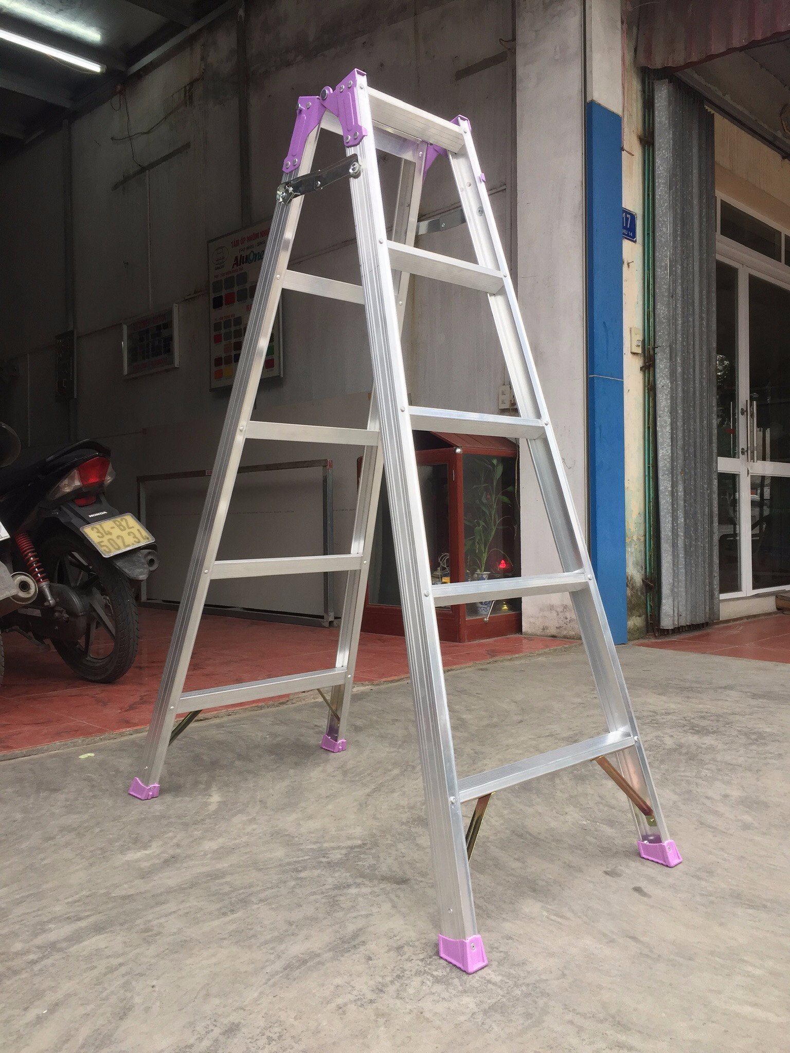 Thang chữ A - 5&nbsp;bậc